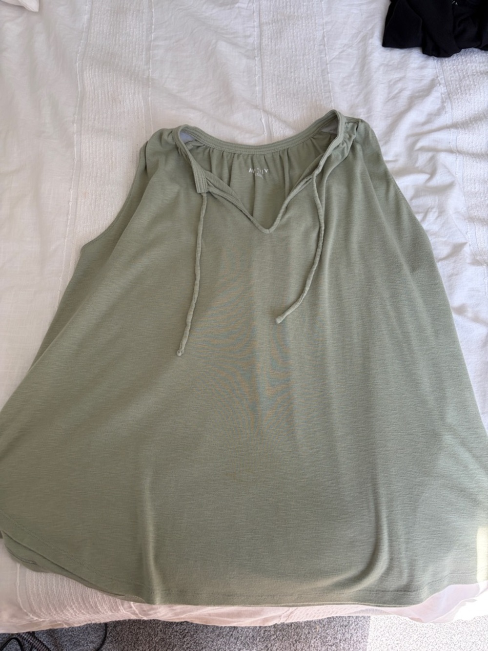 Ava & Viv Light Sage Tie-Neck Sleeveless Tank
